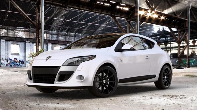 Ile pali Renault Megane III 1.6 benzyna? Sprawdź, co warto wiedzieć!