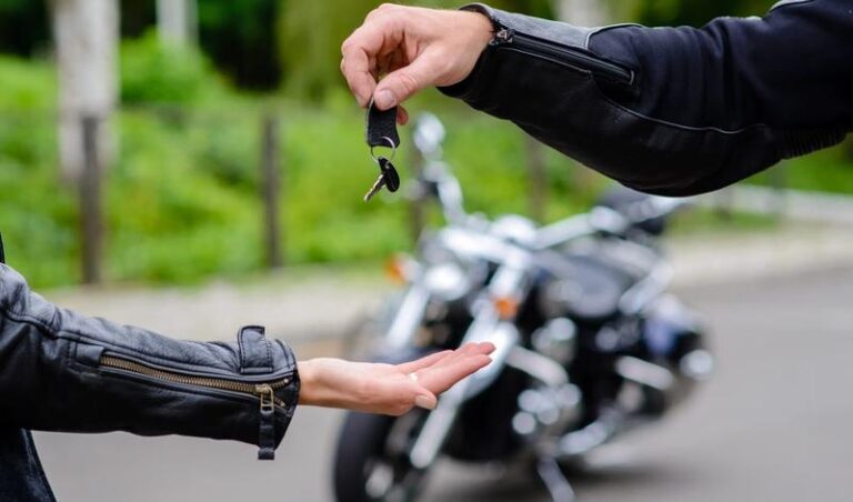 Jak skutecznie zarejestrować stary motocykl bez papierów – praktyczny przewodnik dla miłośników dwóch kółek