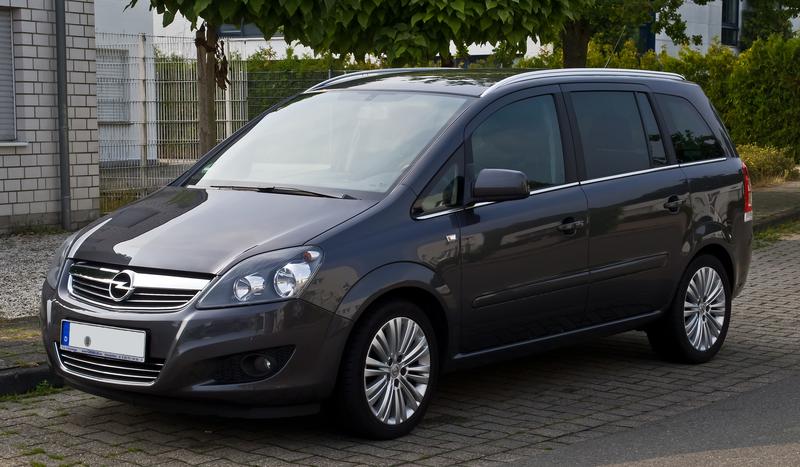 Odkryj, co lepsze: zafira b diesel czy benzyna?