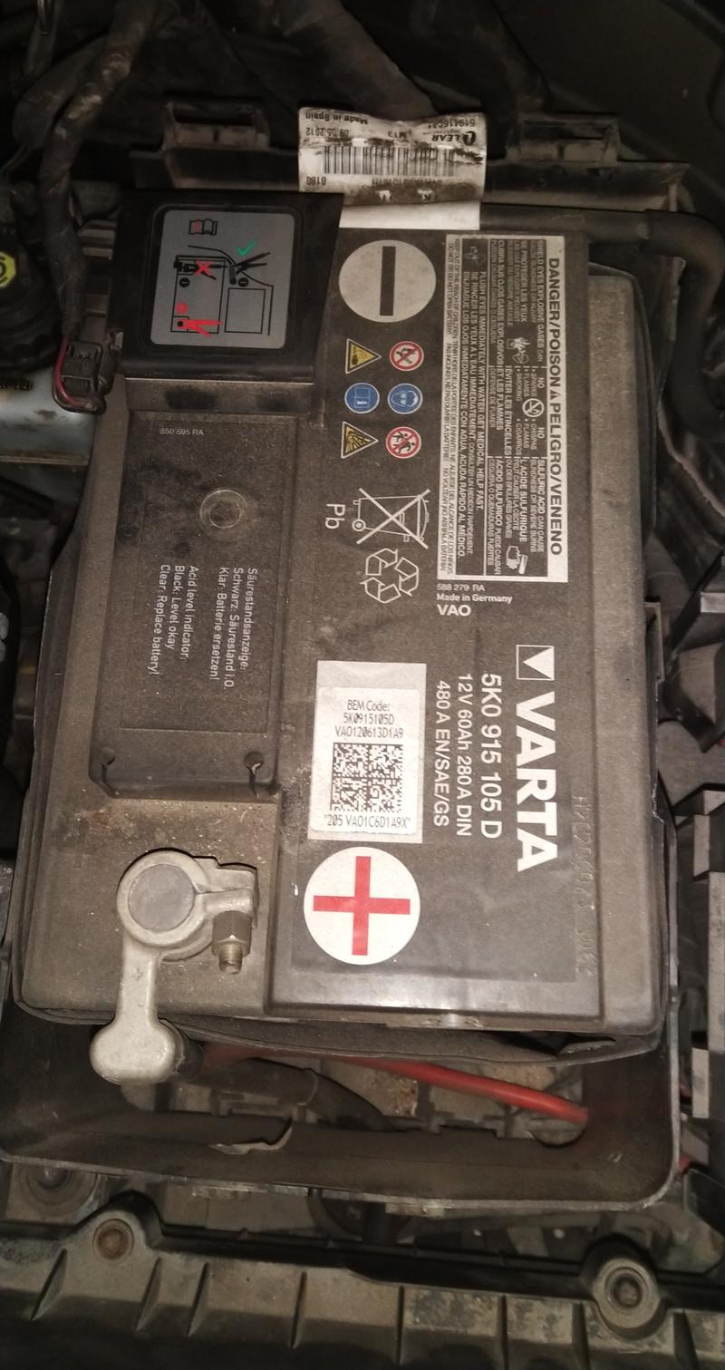 Akumulator Passat B6 2.0 TDI