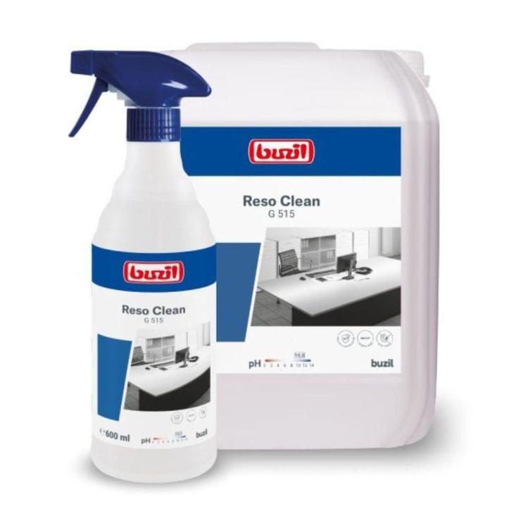 Domowe sposoby na plamy na parkiecie