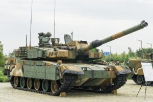 Czołgi na drodze: ile pali czołg na 100 km? Odkrywamy tajemnice spalania