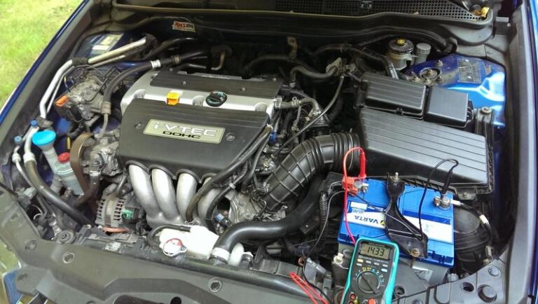 Wybór idealnego akumulatora do Hondy Accord 2.2 diesel – na co zwrócić uwagę?