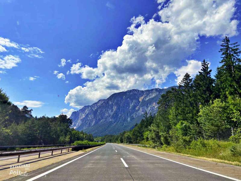 Odkryj najwygodniejszą trasę: jak dojechać do Włoch samochodem?