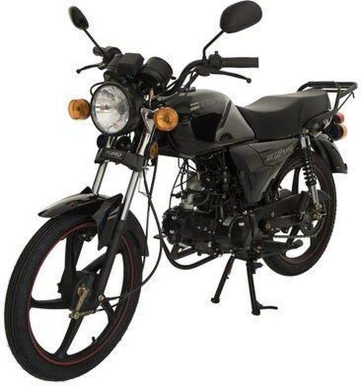 Jazda na motorze bez prawa jazdy