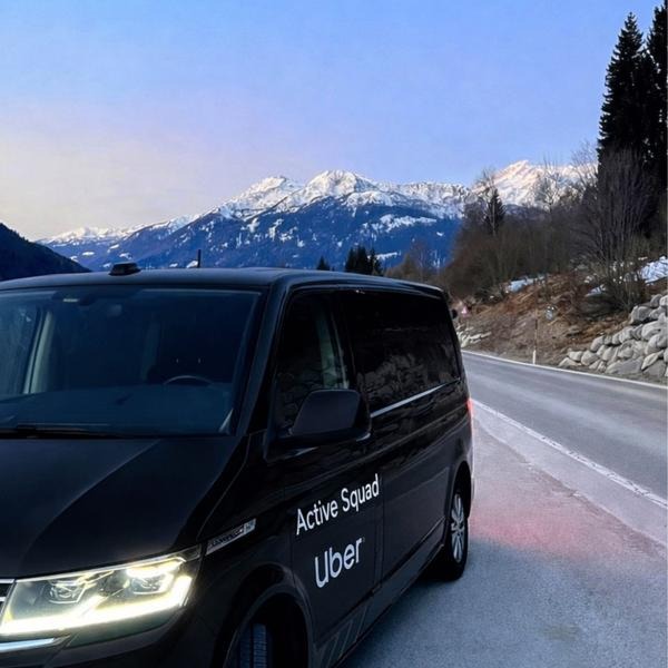 Nowoczesne taxi jak Uber – czy to przyszłość transportu miejskiego?